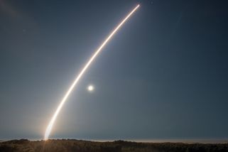 Estonsko: Nejsme proti rozmístění jaderných zbraní na našem území - Novinky